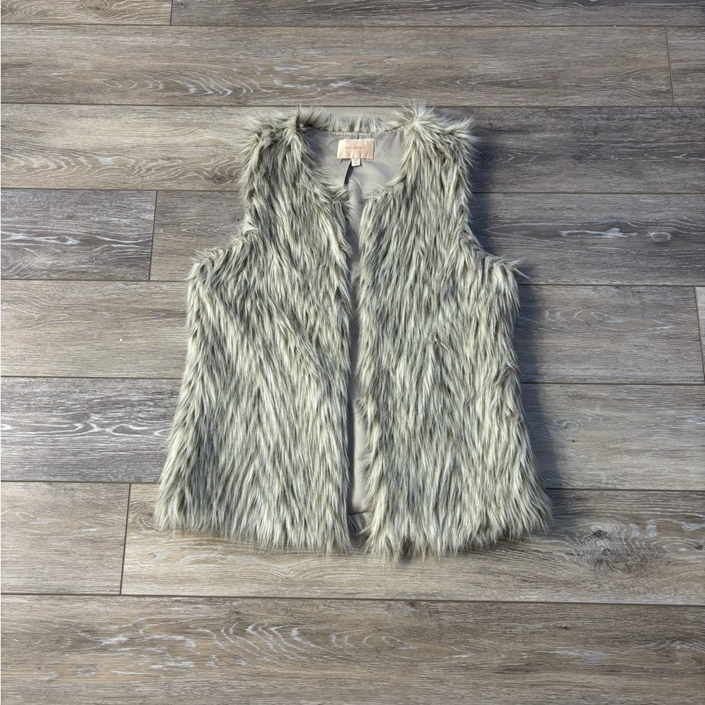 Skies Are Blue Vest Sz XS Gray Faux Fur Open Front Mob Wife Quiet Luxury Y2K